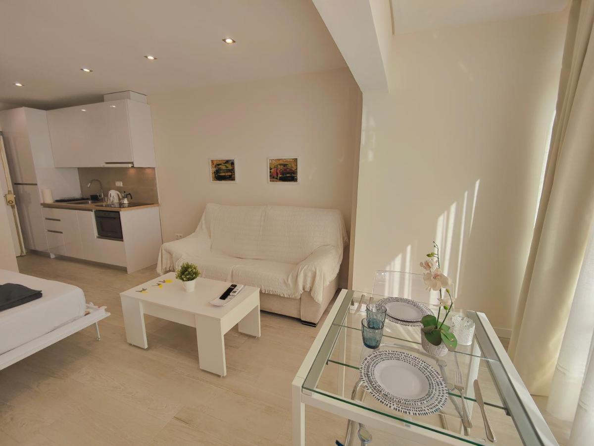 Coconut Begona Studio City Center By Namaste Elite Torremolinos Kültér fotó