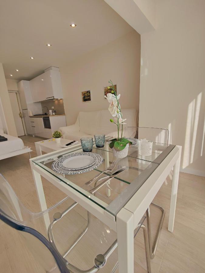 Coconut Begona Studio City Center By Namaste Elite Torremolinos Kültér fotó